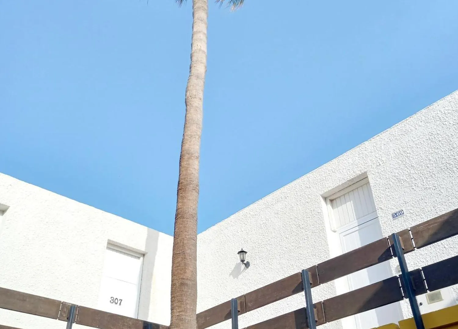 Papagayo Beach Apartments Arona   Arona (Tenerife)