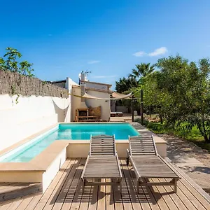  Villa Es Canyaret Spain
