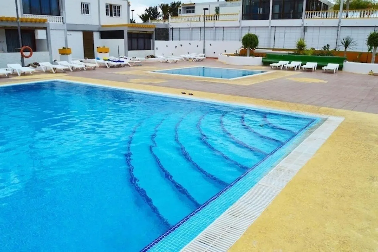 Papagayo Beach Apartments Arona  Spain