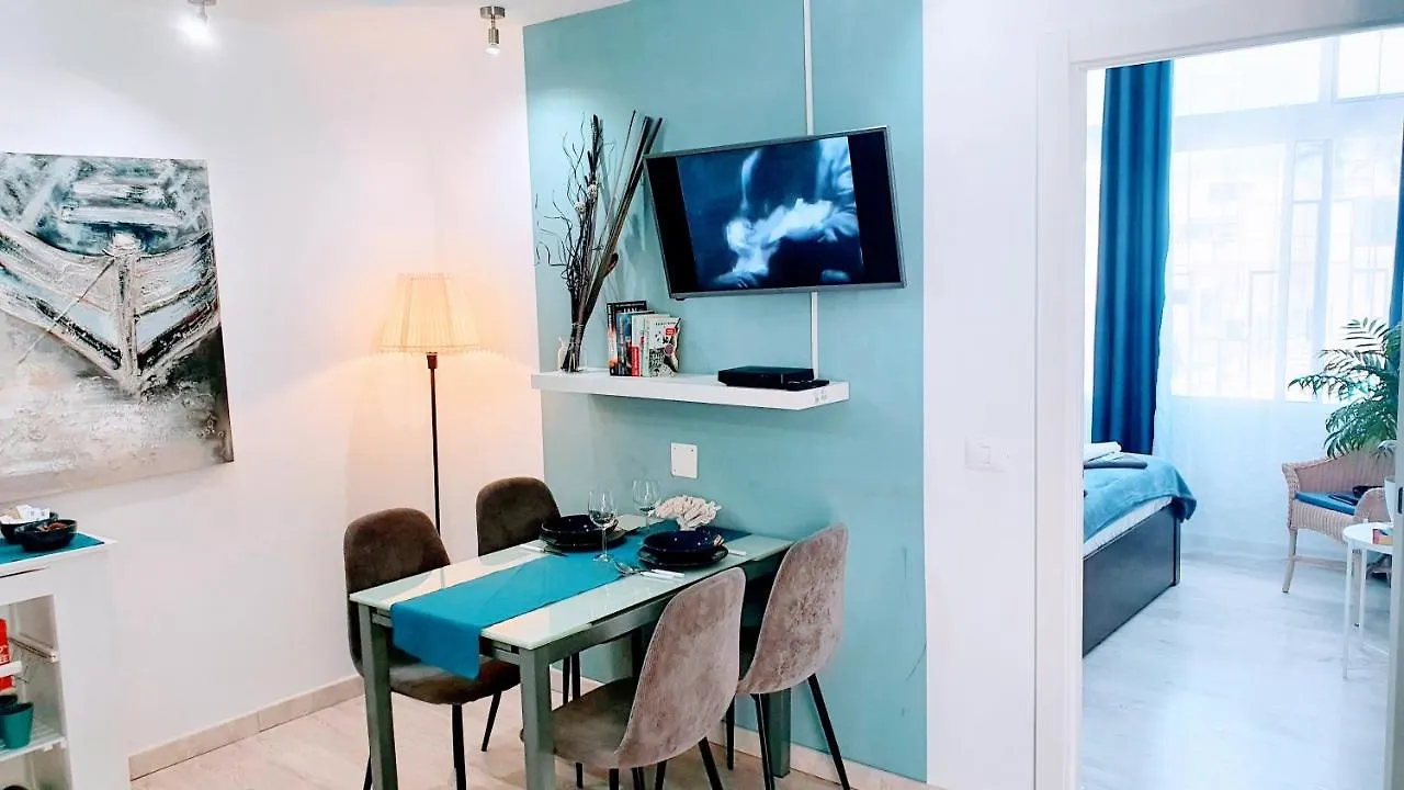 Papagayo Beach Apartments Arona