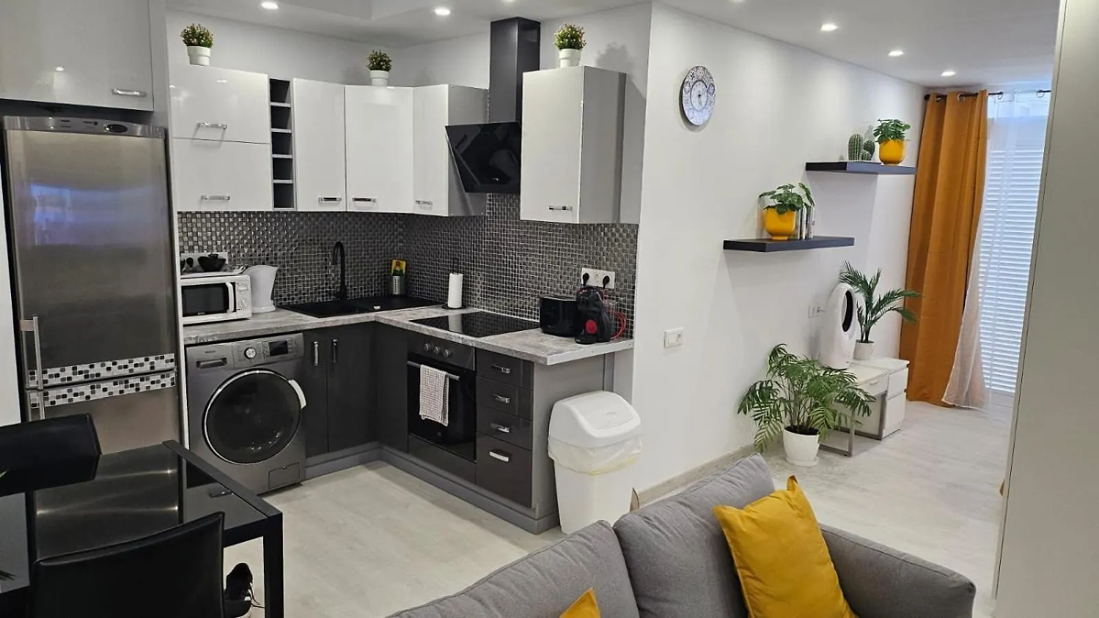 Papagayo Beach Apartments Arona  0*, Arona (Tenerife) Spain