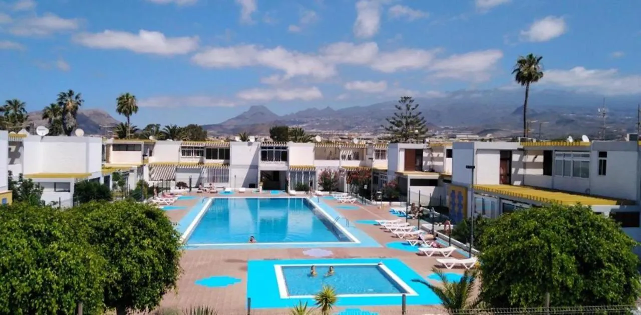Papagayo Beach Apartments 阿罗纳