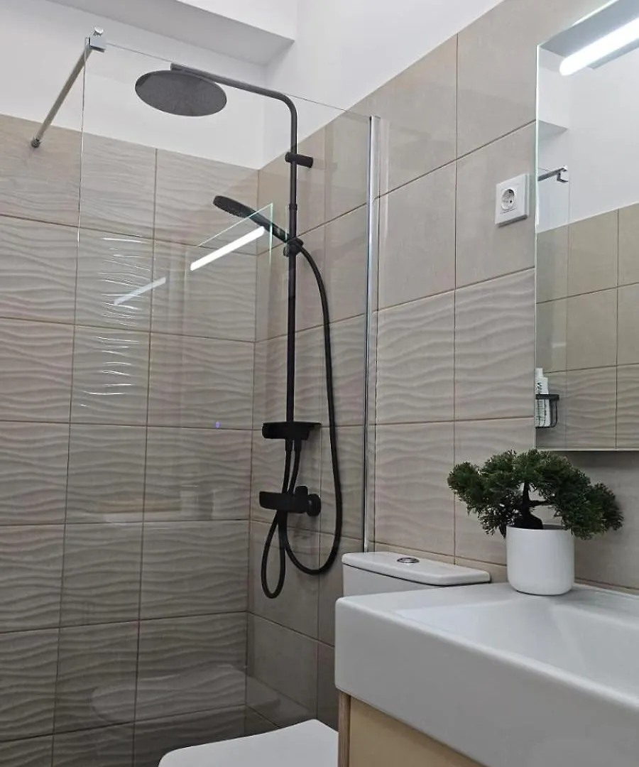 Papagayo Beach Apartments 阿罗纳